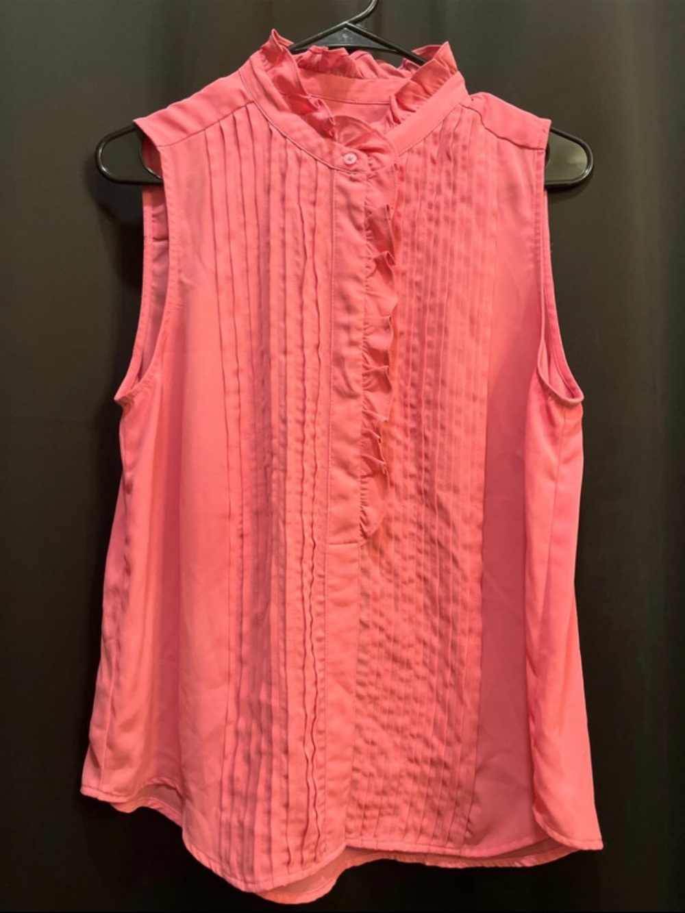Ann Taylor Sleeveless Ruffled Pintuck Camisole in Bright Pink